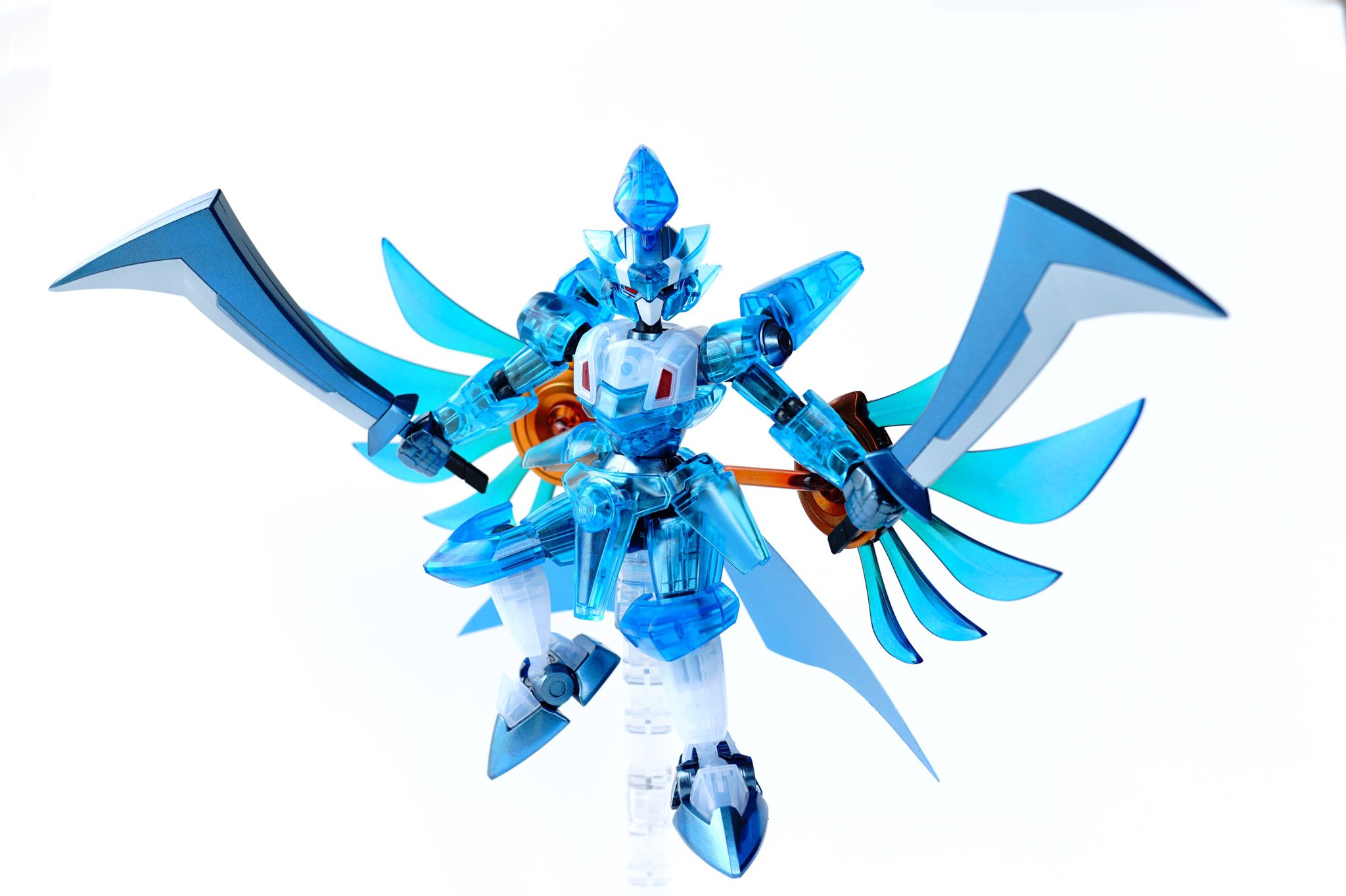 ダンボール戦機 LBX ペルセウス　クリアver ダンボール戦機 LBXペルセウス(リミテッドクリアVer
