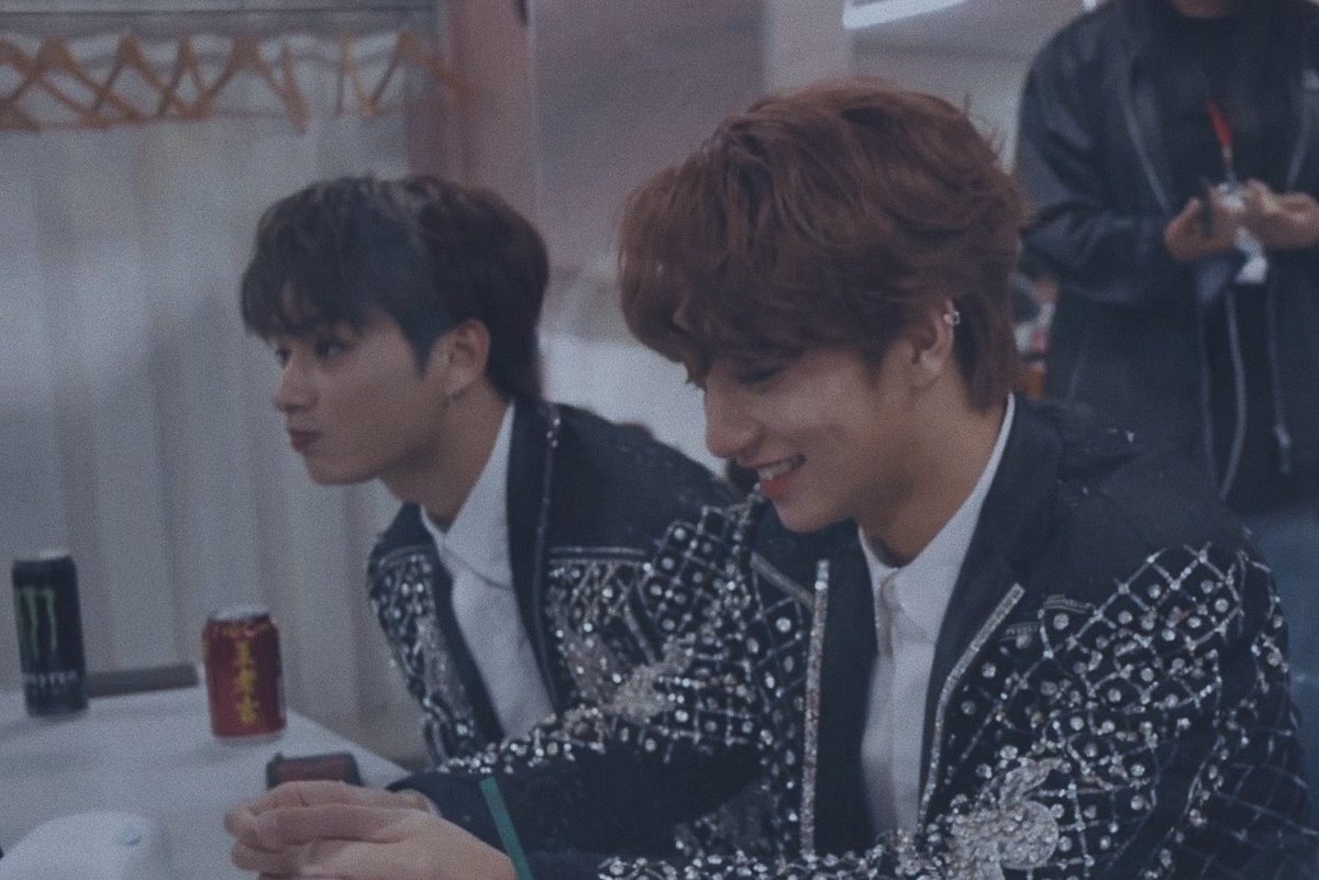 daily_junshua's tweet photo. EP. 01 | SEVENTEEN : HIT THE ROAD

@pledis_17 #세븐틴 #준 #조슈아 
#SEVENTEEN #JUN #JOSHUA https://t.co/faULSksMBB