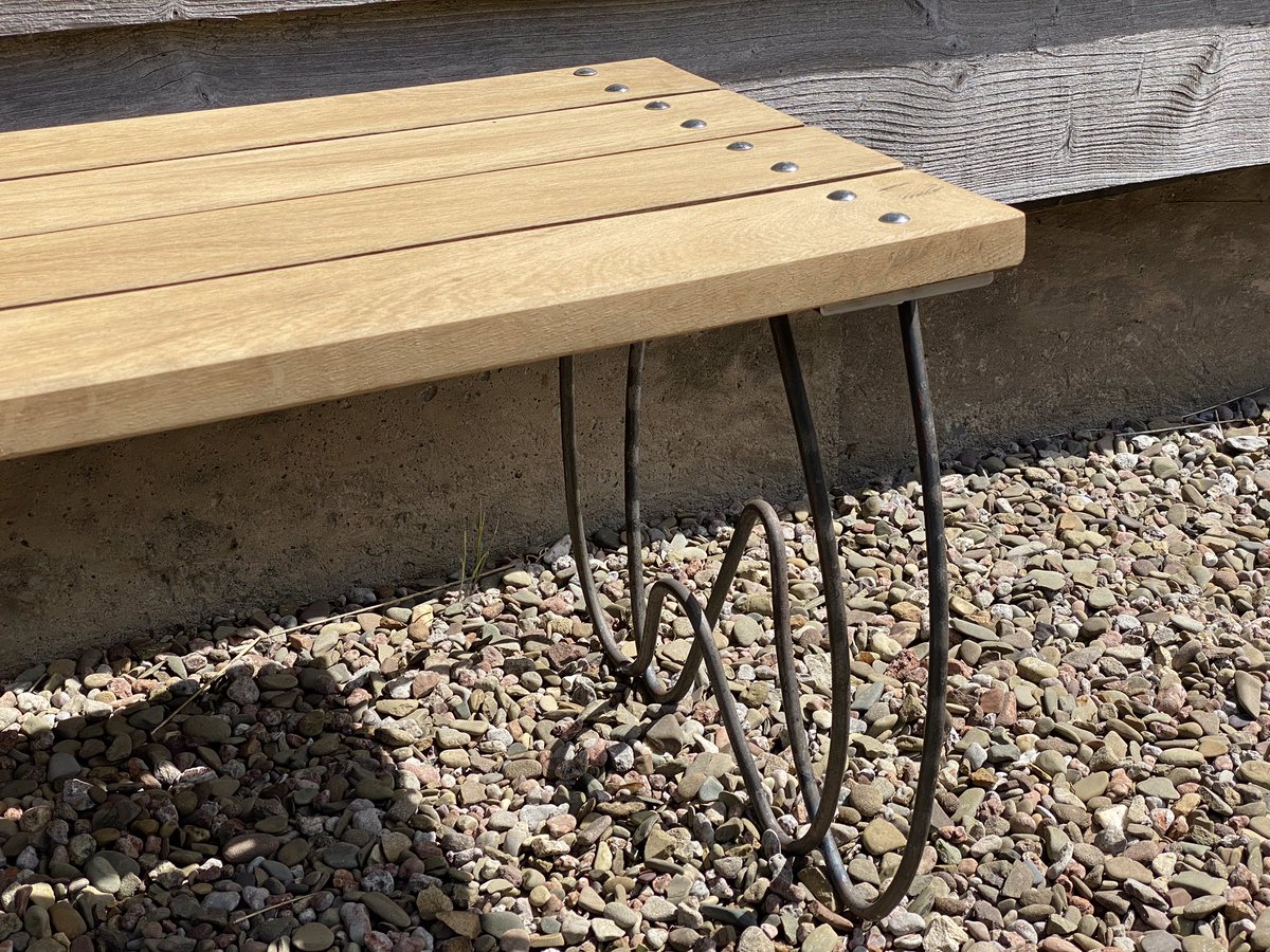 LockLamp's tweet photo. New garden benches in oak and naturally rusty steel. Not just lighting! https://t.co/abYP7wseWh https://t.co/i9tvESv2ZW