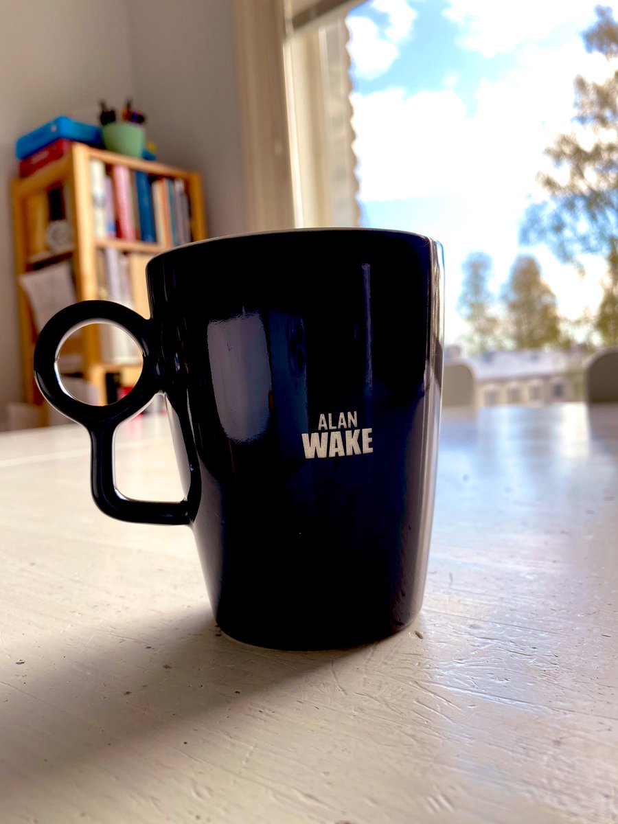 K1LLI's tweet photo. I’m awake.
Congrats to @remedygames for #10yearsofAlanWake! https://t.co/zF9QCPlI5v