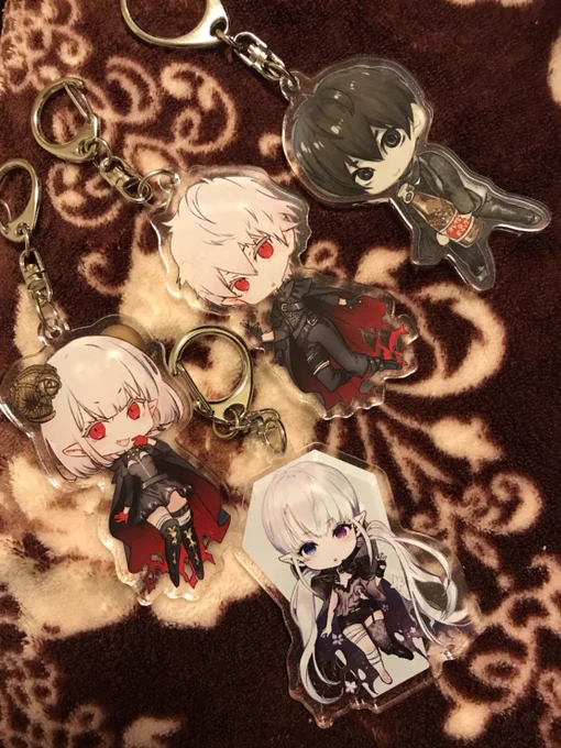 AORアクキー/アストラル・エリシア | ELFENSJóN-BOOTH https://t.co/TPWDG82hzr #booth_pm

AOR兄妹のアクキー(裏面はおやつもぐもぐ)を作りました☺️
大きさは大体黒瀬氏アクキーと同じくらいです。よろしくお願いいたします～!✨ 