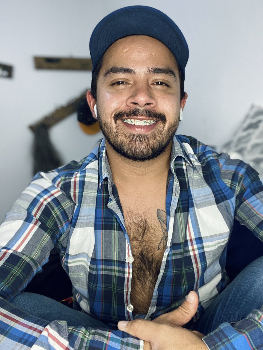 LOBO MEDINA tweet media