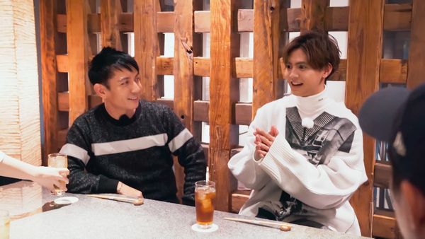 astage_ent's tweet photo. 【配信】片寄涼太、VERBALがNetflixで放送されるアドベンチャーバラエティ「J-Style Trip (周遊記)」に出演決定!
✨📺✨
#JStyleTrip #ジェイ流で行く世界旅行 #ジェイ・チョウ #片寄涼太 #GENERATIONS #VERBAL #mflo #Netflix #LDHkitchenIZAKAYAAOBADAI #MrMagic
https://t.co/IIoiFJtELW https://t.co/utkNZik9vt