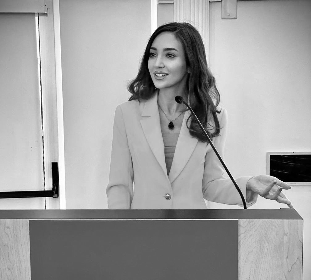 WorldBrainMap's tweet photo. Scientist, actress, activist and model Dr. Megan Pormer will be co-hosting the 2021 Brain Mapping Foundation gala on March 6th 2021 at the JW Marriott Hotel in Downtown Los Angeles. #BrainMappingFoundation #Neuroscience @MeganPormer https://t.co/JNieD1y4Xx