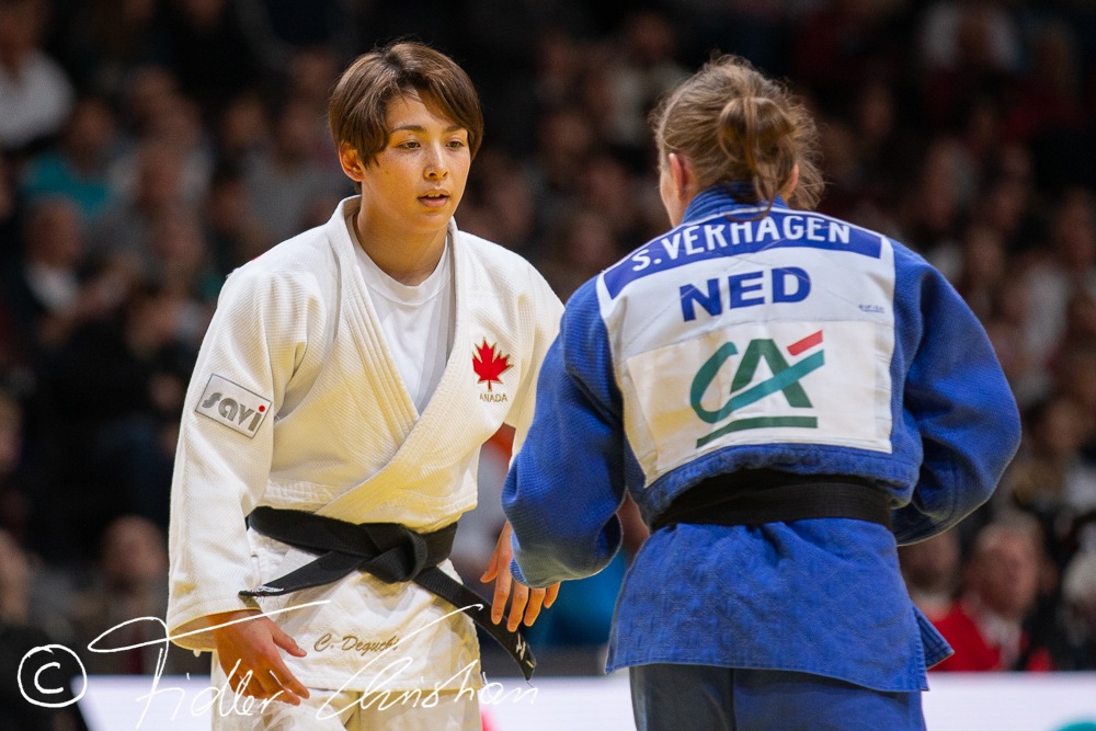 Onze eigen Sanne Verhagen in actie tegen wereldkampioen Deguchi. Die traint in Japan en komt uit voor Canada. judoinside.com/news/3999/Judo… #JudoInside #StayInside