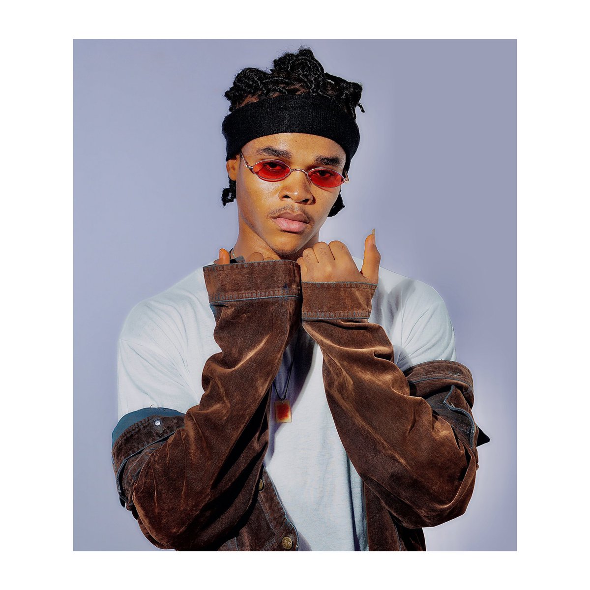 SelasiFire's tweet photo. New music loading ... https://t.co/0R4COQVPns