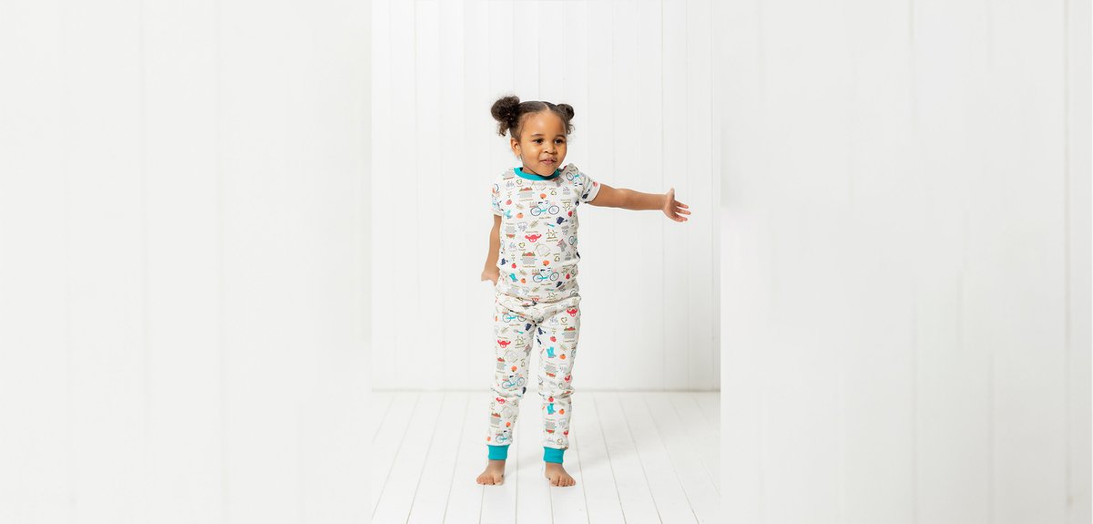 PajamasForPeace's tweet photo. “The most important seed you can plant is kindness; the most important crop it yields is joy.” -Matshona Dhliwayo. Today is #plantavegetablegarden day and we’re celebrating in our new Recycle print. Do you grow veggies at home with your kids? Tell us below!

#pajamasforpeace https://t.co/Jfxz1t7c7b