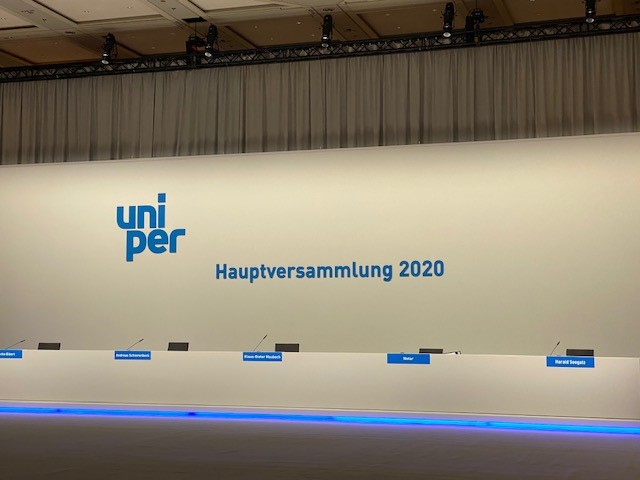 Verpassen Sie nicht unsere 1. virtuelle #UniperAGM die heute um 10 Uhr beginnt!
Unsere Aufsichtsrats- und Vorstandsmitglieder freuen sich auf dieses jährliche Treffen mit unseren #Aktionären!
Alle Informationen finden Sie hier: ir.uniper.energy/websites/unipe…