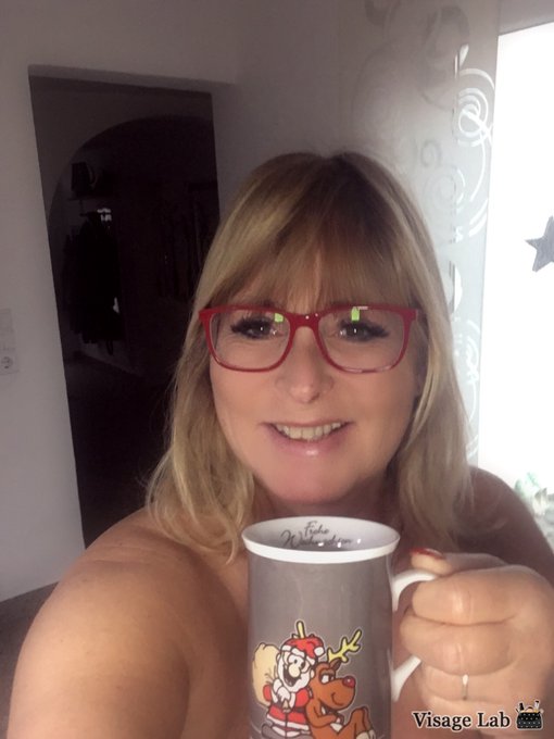 Heute Abend bin ich wieder in meinem FKK-Camchat von 21.00-21.30 Uhr auf https://t.co/UNiTEHg9SR #FKK<a href="/tag/fkk"class="tags"><span>#fkk</span></a>