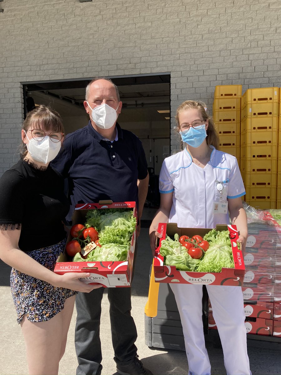 VeilingBelOrta's tweet photo. Genezen BelOrta teler bedankt AZ Zeno Knokke voor goede zorgen met 200 groentepakketjes #BelOrta #Verbazendplezant https://t.co/yFYiB1JlaY