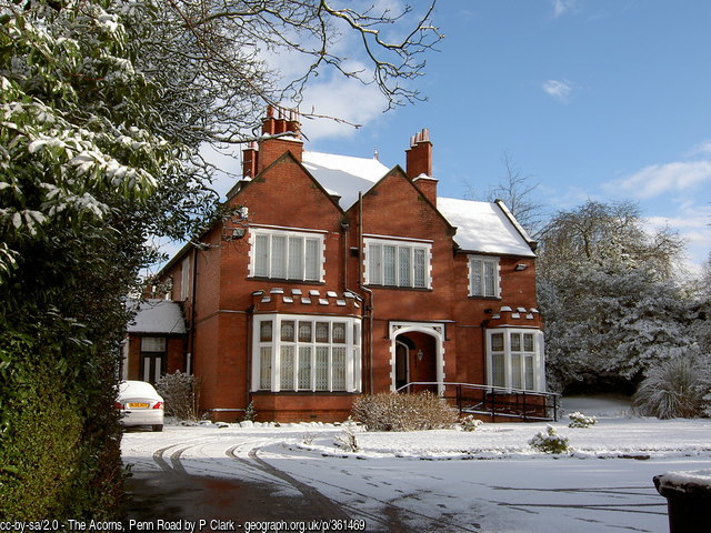 geograph_bi's tweet image. The Acorns, Penn Road
Formerly a hotel and old people's home now a women's hospital 
taken 14 years ago, #Blakenhall, #Wolverhampton
cc-by-sa/2.0 - © P Clark - geograph.org.uk/p/361469

Does anyone know the #Architect? and Year?