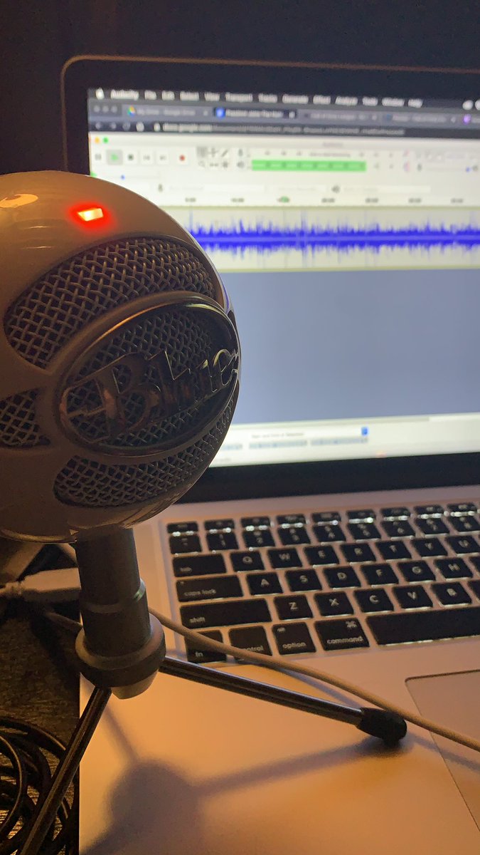 CoDLogicPodcast's tweet photo. New podcast episode is looking 🔥#BeTheHunter #CoDLogic #CODCAST #CDL2020 #ModernWarfare #CDLSeattle https://t.co/m2XXU5c1Q3