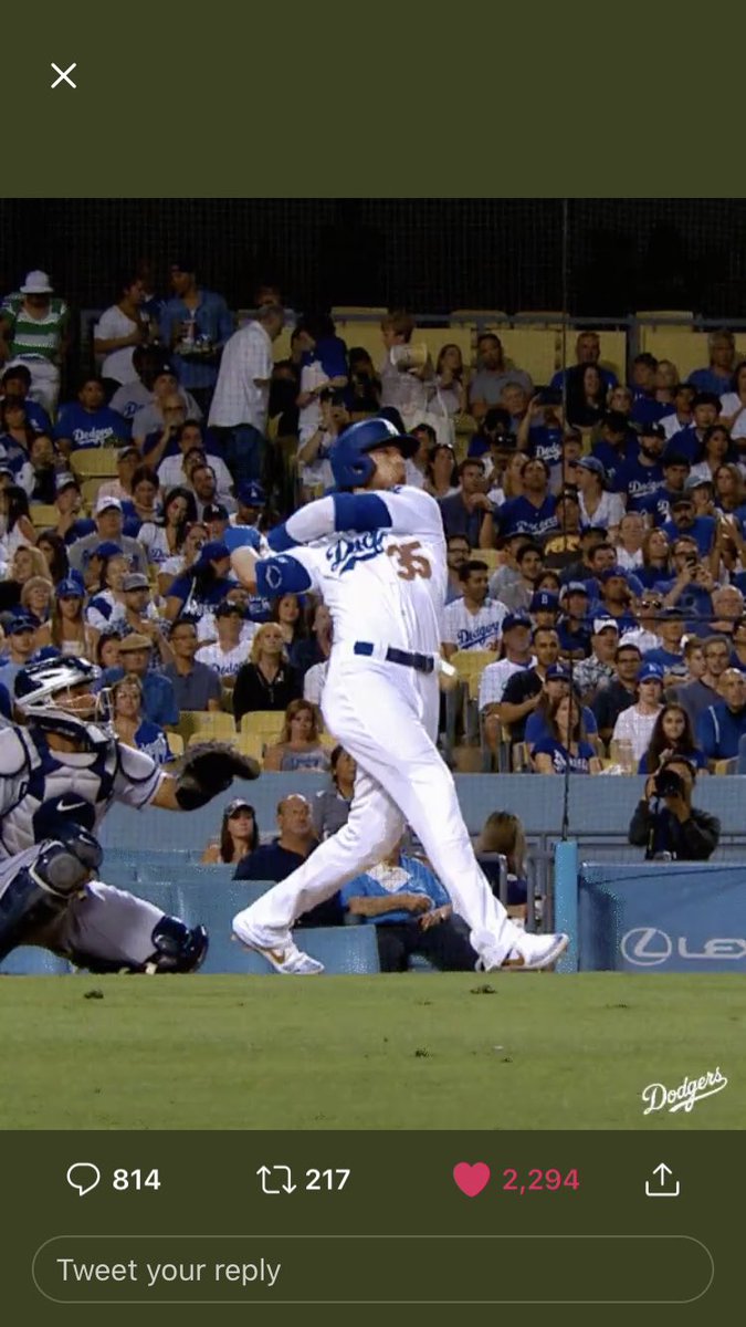 acovington99's tweet photo. @Dodgers Only took me about 35 tries... https://t.co/yaTrobnKtC