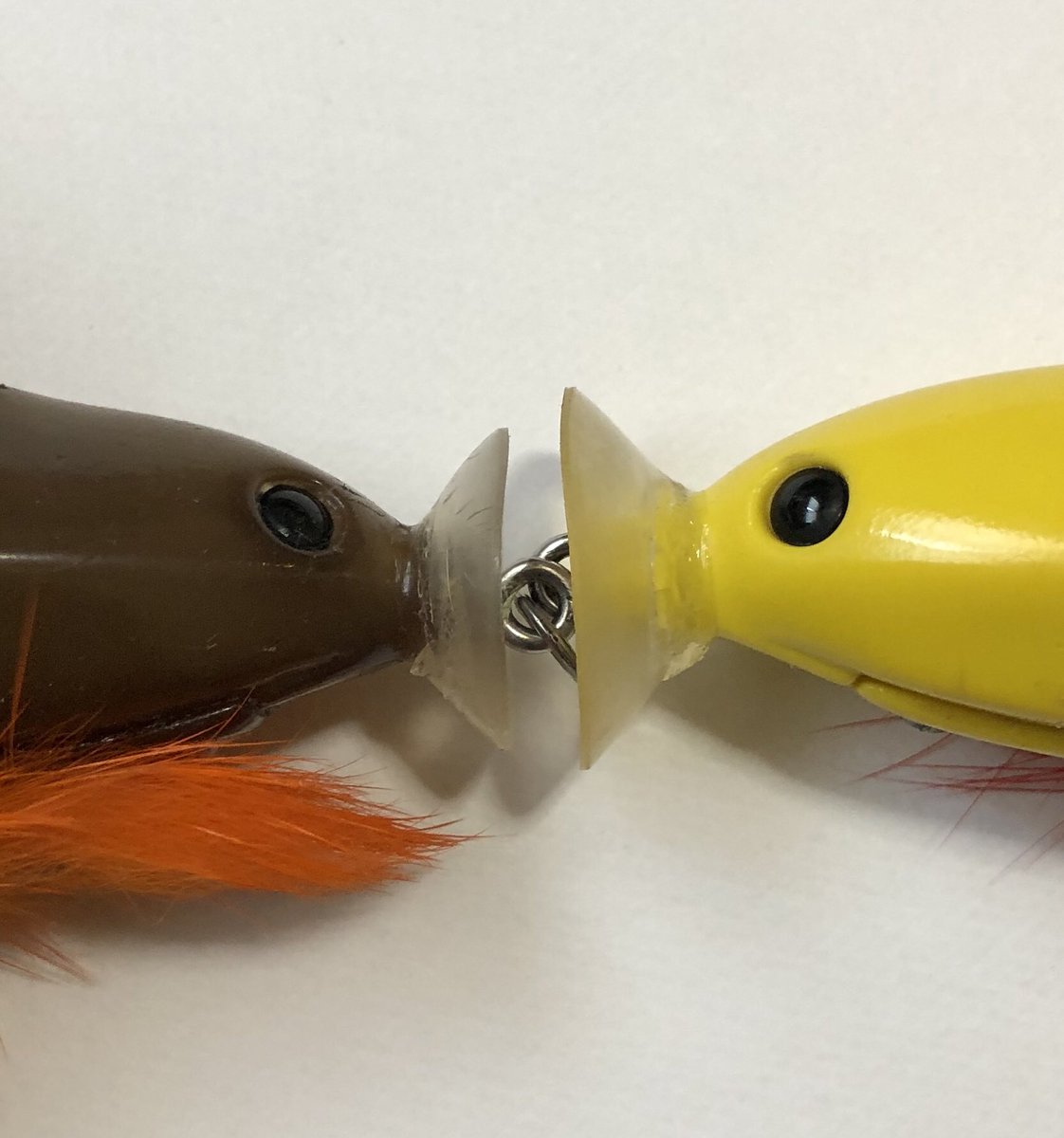 Old North Butt בטוויטר ポッパーチューンのすゝめ よく釣れるポッパーなんですが ポッパーにはポッパーの弱点があります 1 カップが破れる事が多い これは特に修理がしにくい場所なんですよね 2 フッキングが悪い 頭でっかちになりがちなポッパーはフッキング