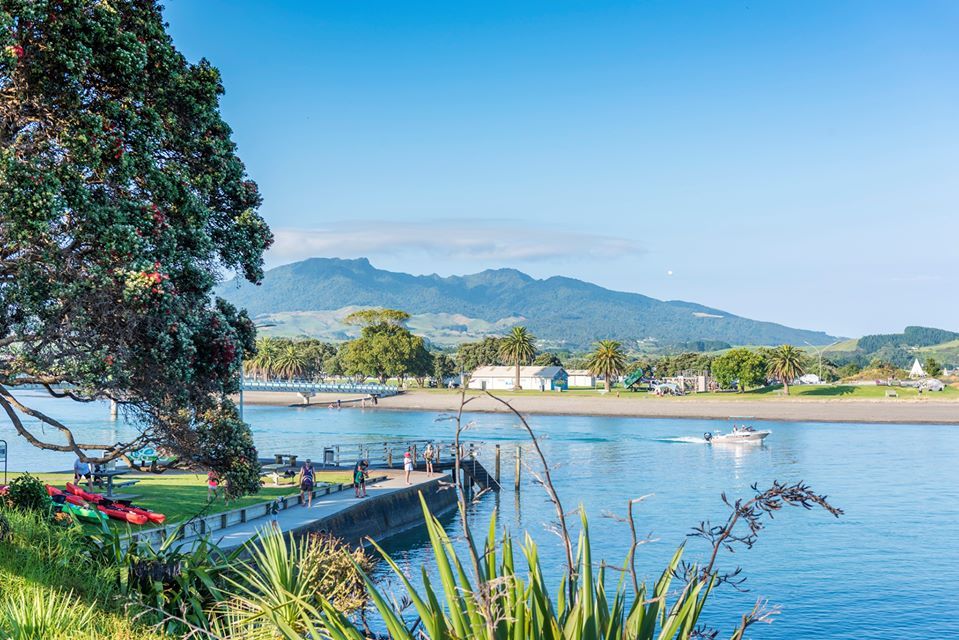 CEN_NZ's tweet photo. What a great example of community energy in Aotearoa New Zealand! Raglan Local Energy is ready to connect with an online platform to match energy from those producing their own renewable electricity in Raglan with others in the community. https://t.co/HaRvjerbhU
#communityenergy https://t.co/SEcLP5VFeZ