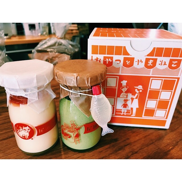 O Xrhsths 尾道いっとく Sto Twitter 明日5月21日 木 10時 福山エブリイ駅家店さん前でおやつとやまねこ出店参りますーー 尾道プリンは プレーン 抹茶 イチゴソース の3種類です 自家製ビスコッティや 豆乳となたね油を使用し乳製品やバターを使っ