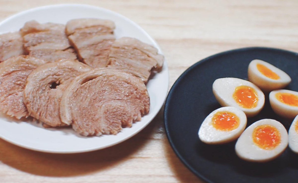 Manon ラーメン食べたいなぁと思いながら ミニチュアのチャーシューと煮玉子を作りました ミニチュア フェイクフード ミニチュアフード