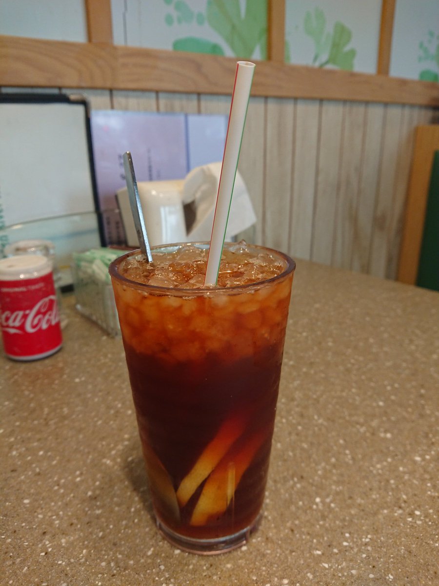misslokenglish's tweet photo. Have to treat oneself better amid this hot weather.🔥🥛
#eatingagain https://t.co/b1JQGtYO9S