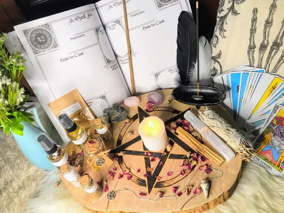 zariaojanai's tweet photo. hello, as a start of showing a new side of me, I want to do a witches giveaway! 🔮Whether u are beginning or experienced! the winner has a option from a essential kit, crystals, spellbook, incense, candles, herbs tarot card, oils and whatever they feel suits them! cont below 👇🏾 https://t.co/w4mROtTqJY