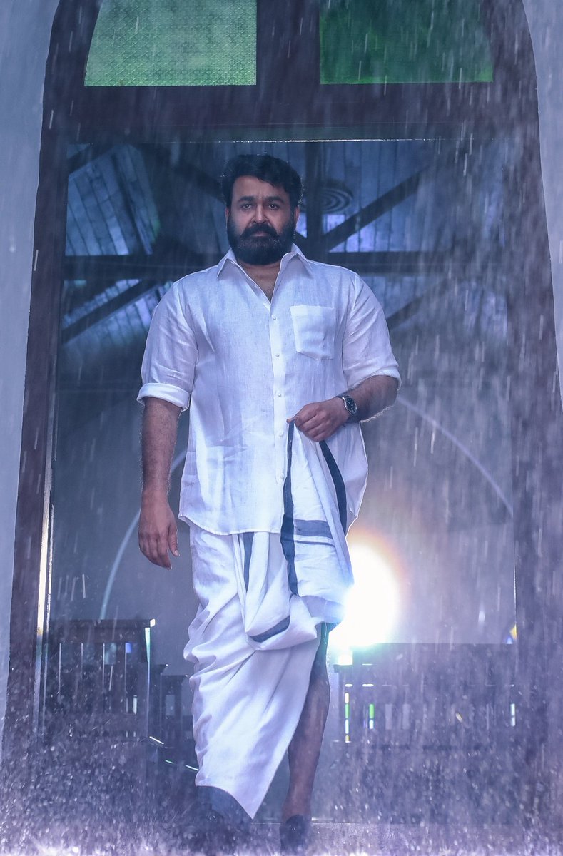 SabariCtk's tweet photo. Happy birthday to the acting Phenomenon of Indian Cinema, our dear ലാലേട്ടൻ ❤️ 

#HappyBirthdayMohanlal 
 #Lalettan https://t.co/oHYFbFmvLk