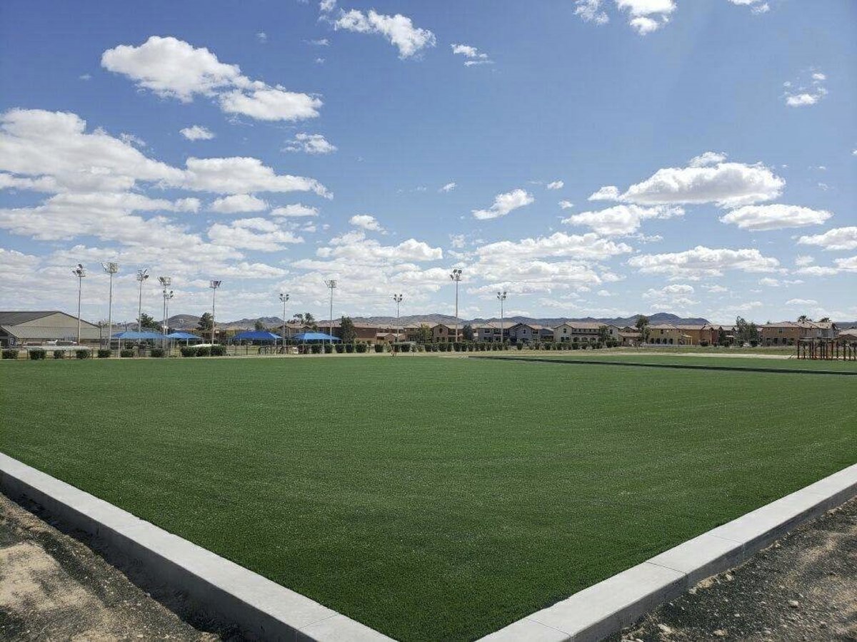 EnPlast's tweet photo. A wonderful shot of the recently completed Fort Irwin Military Base job. Thanks again to Infinite Energy Construction as the contractor and Sprinturf as the turf supplier and installer. #EnPlast #ShockDrain #Turf https://t.co/u9dUmxR7nm