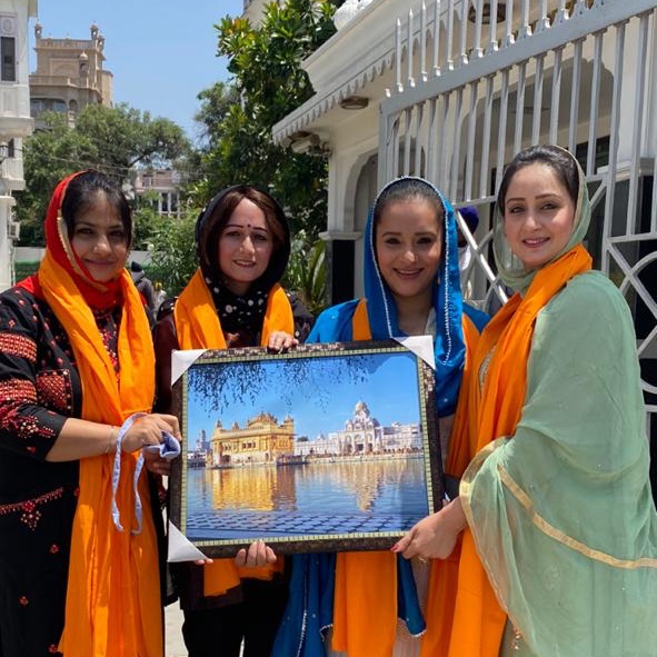 SewaJust's tweet photo. Team Members of Just Sewa Society is honoured by our esteemed Respected SGPC and Sri Darbar Sahib for the work done to serve humanity in COVID 19..
Thanx all Volunteers without you nothing is possible.. https://t.co/JqMXt78D6A