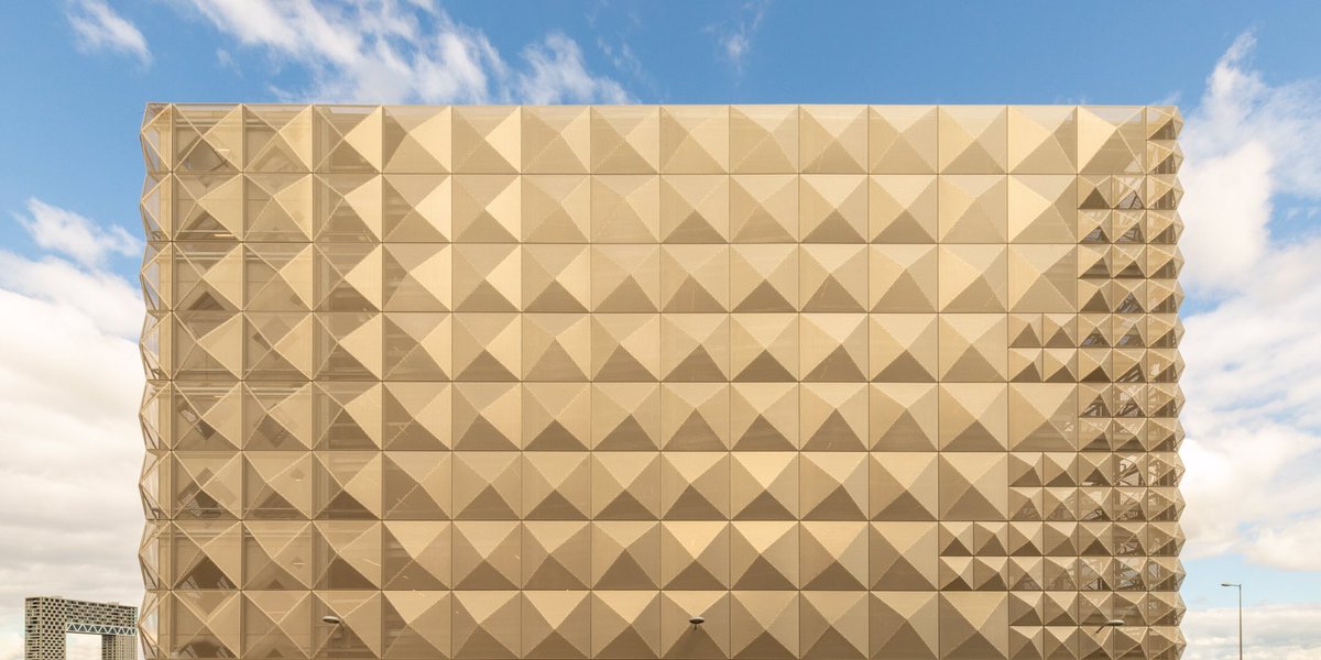 A1 parkeergarage Amsterdam Buiksloterham ziet er al super uit!
Ontwerp door @XVWarchitectuur #architecture #architectuur #amsterdam #thuisinams