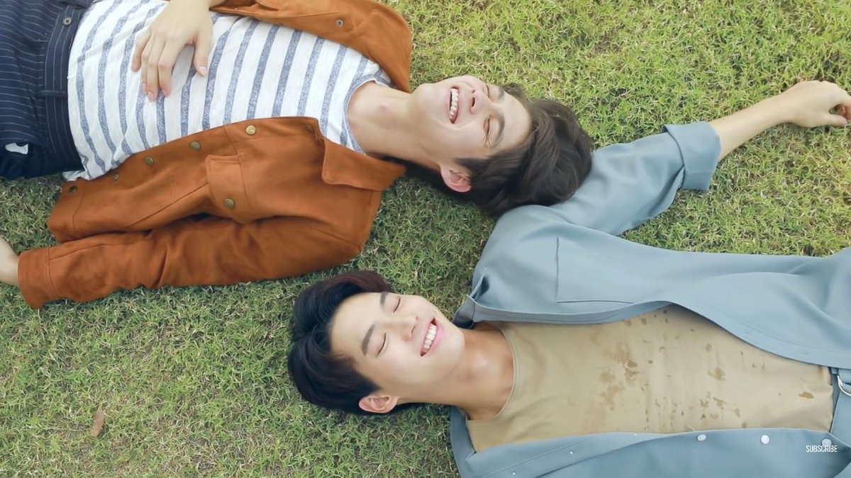 CookyChimchim2's tweet photo. This took me 2 years to made. I don’t know if it went well, I did my best And it’s my fav photo😊 #2getherTheSeries #520บอกรักโอห์มยัง #SarawatTine #brightwin https://t.co/5mB1PY5SKf