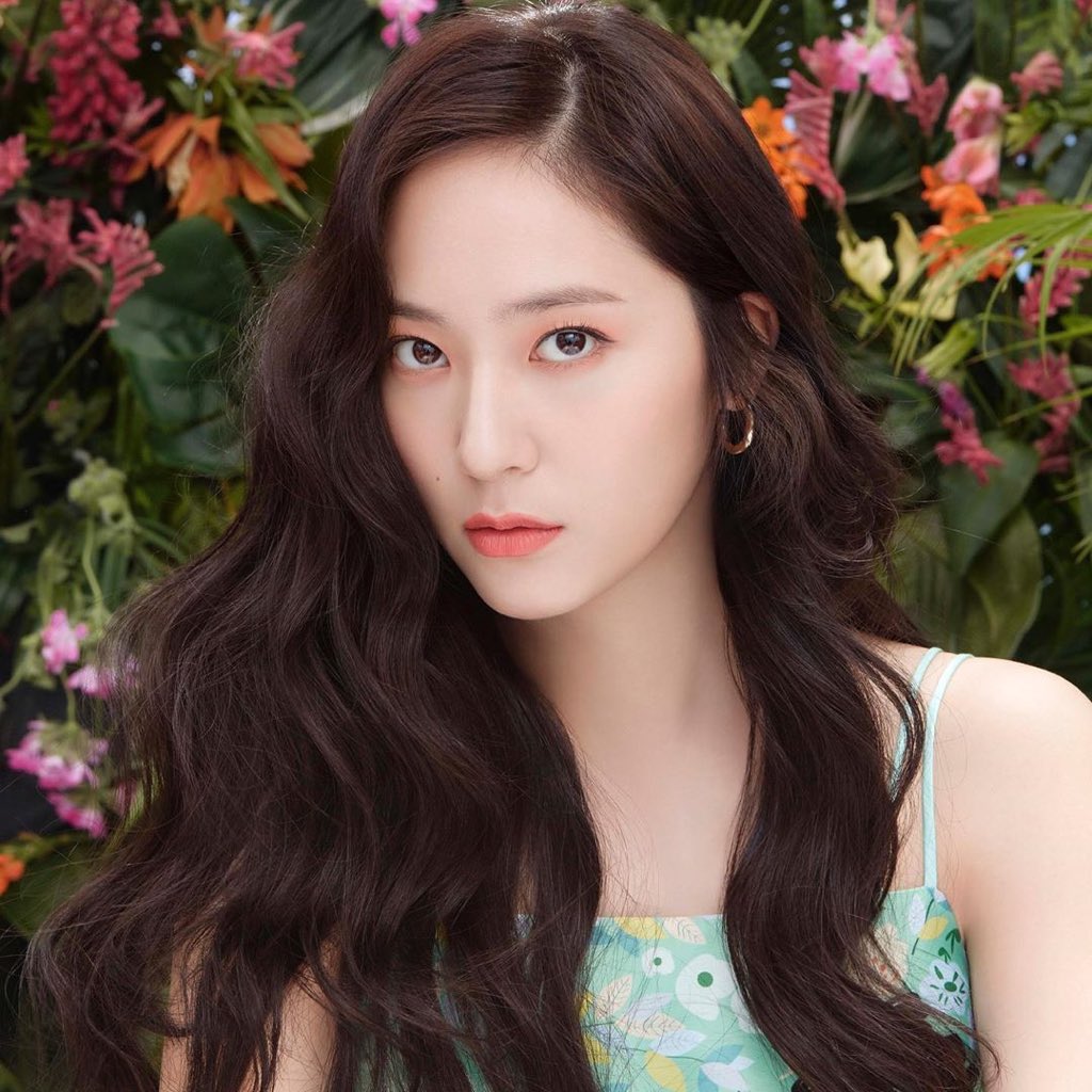 j_soojung's tweet photo. 💐 https://t.co/oICxCiu4BB