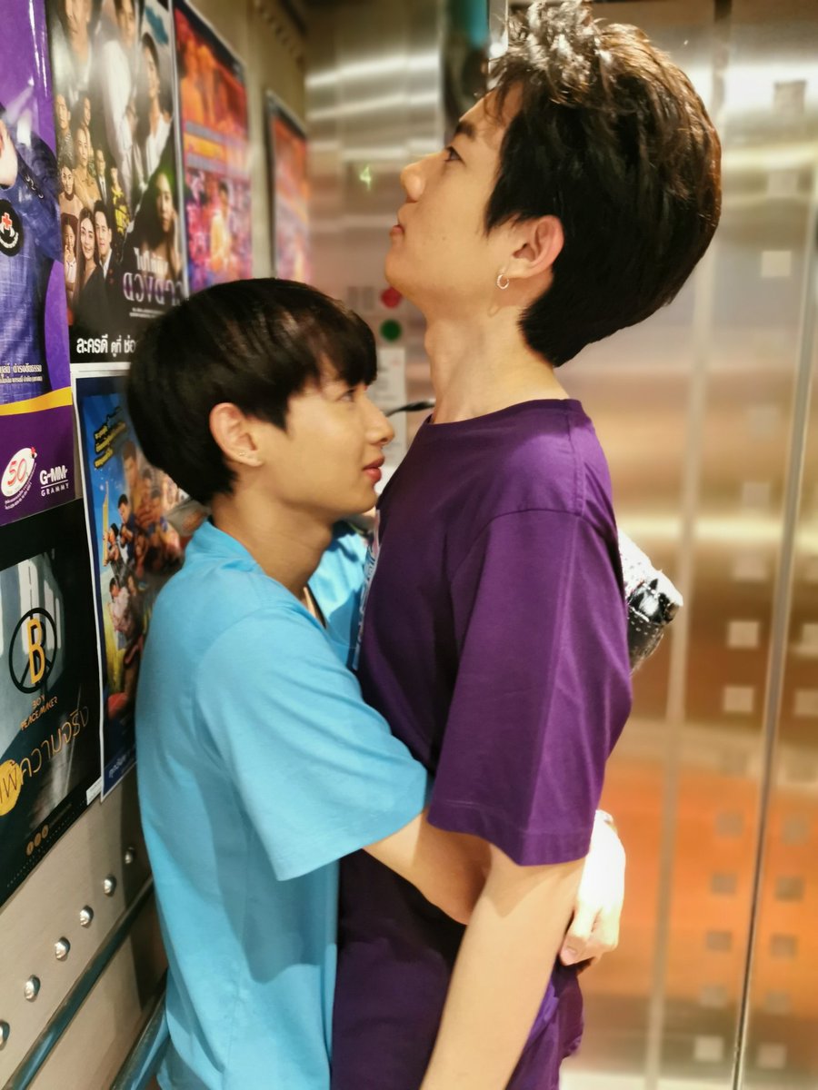 godji_godji's tweet photo. #เหลืออีกนิดเกือบชิดคุณป่าปี๊

จบๆ แยก !! https://t.co/y9zlqpw3lU