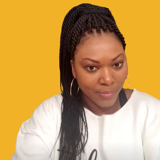 _theglowcode's tweet image. Good morning #codequeens!  Summer is right around the corner and I&apos;m really missing my Senegalese twists.  Nothing says AROUND THE WAY GIRL like braids down to your butt pulled up in a poetic justice ponytail. This picture is from my 39th birthday.  I was back in Brooklyn and the