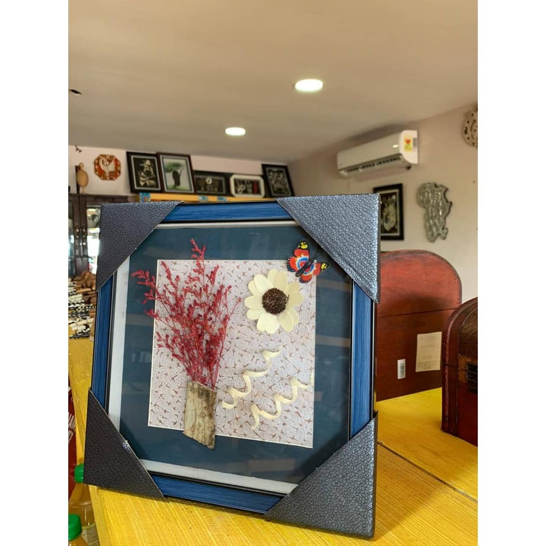 ahoomstore's tweet photo. From Hand Painted Portraits to Glass Framed Wall Hangings, shop your wide variety of home decor pieces.
Shop online at https://t.co/hYcqZb0WXx or call +233501586294 https://t.co/y3XkV7nEdC