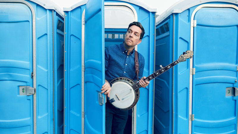 Great guest blog today from entertainment and advertising #photographer <a href="/Robbyklein/">Robby Klein</a> who shared a look at a wonderful campaign called “Art for Assistants” aimed at raising money for photo assistants who have been without work due to COVID-19. -&gt; scottkelby.com/guest-blog-afa…