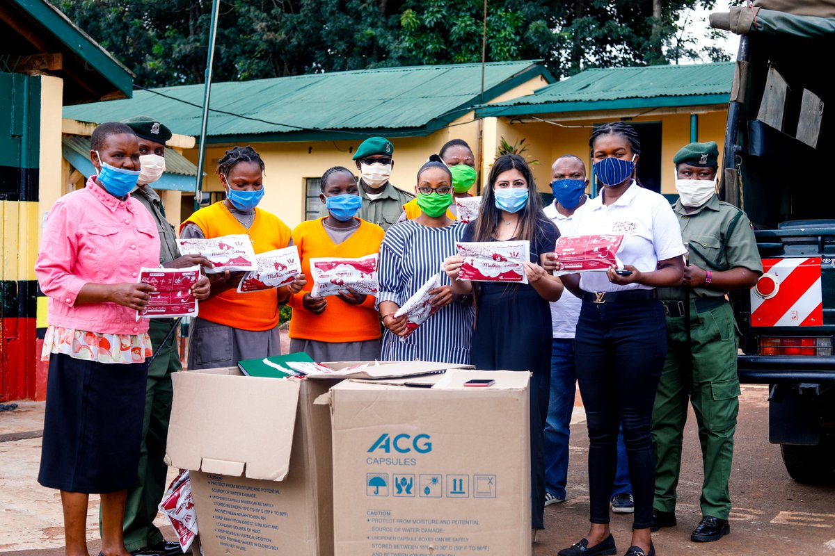 justicedefends's tweet photo. Prisoners in Kenya rely on family members for personal hygiene items. But visitors are now prohibited, so inmates must go without these essentials. Thanks to a generous donation from Visa Oshwal Community Nairobi we distributed 732 reusable sanitary towels this past week. https://t.co/PhUVwI1Wtr