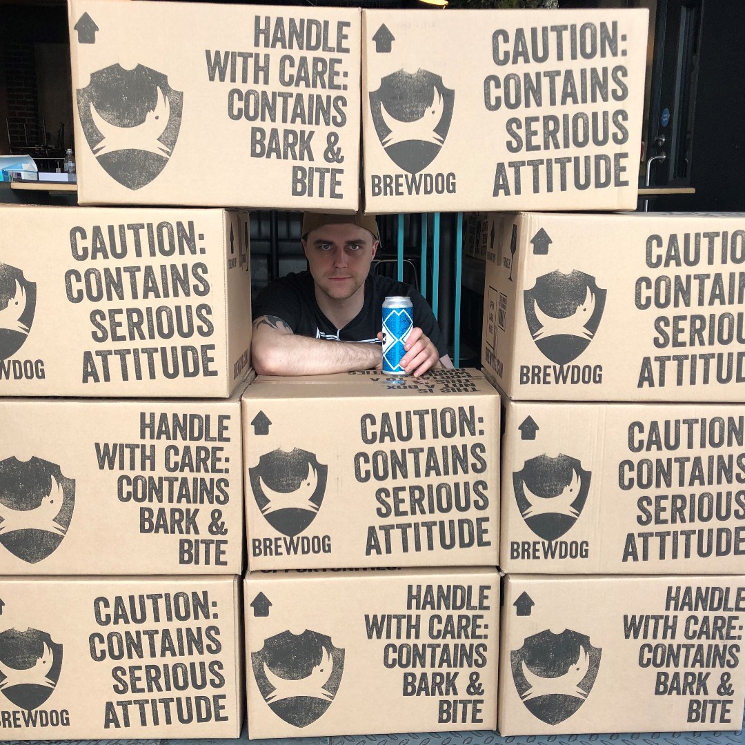 BrewDogCambridg's tweet photo. We built a throne... We built a fort...
What would you like to see next?
*
@GarethIain 'I'm sorry but your authority is not recognised in Fort Kick Ass'
*
@BrewDog #fortkickass #hehasn'tmoved #brewdogcambridge https://t.co/4Ctf6mF91q