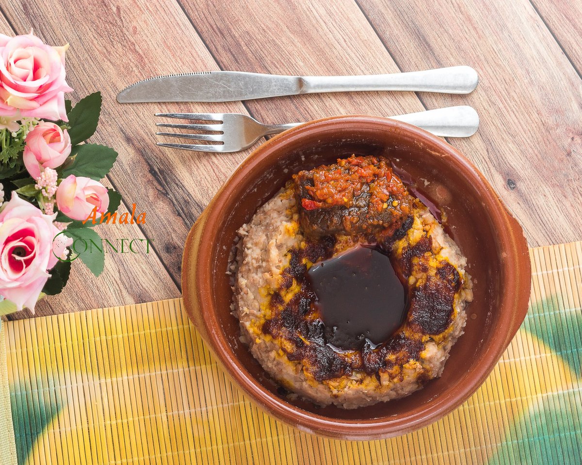 amalaconnectabj's tweet photo. Good morning ♥️ EWA AGANYIN for your taste and viewing pleasure this morning.
You can eat ewa aganyin with Bread, soft plantain, or garri😍.
Give us a call and we'd be right over with this wonderful delicacy ♥️
#amalaconnect #ewaaganyin #beans #abujarestaurant #abujaoutdoor https://t.co/MzK0hInYJQ