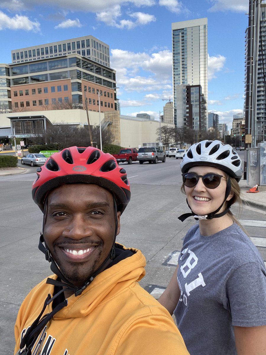 JasonMikellTV's tweet photo. #LastNormalPhotos with a few of these peeps before the #pandemic. What are yours? #DaybreakATX #KVUE โฆ@KVUEโฉ https://t.co/oCdhg2YL3G