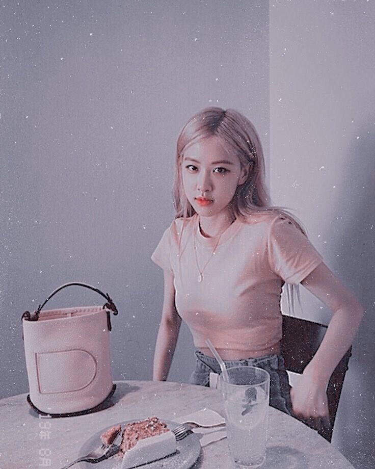 AROSEXZ's tweet photo. Arose🌷✨: ......... https://t.co/V1WygrMh5a