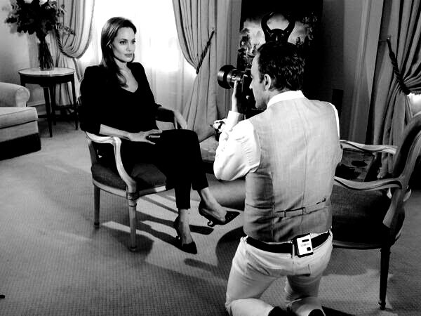 jolievibe's tweet photo. "She always surprises me with what she is doing. Acting, directing, raising children, etc. etc! And always looking great and giving great energy." -Mario Testino (photographer) https://t.co/SIY1PIcb1i
