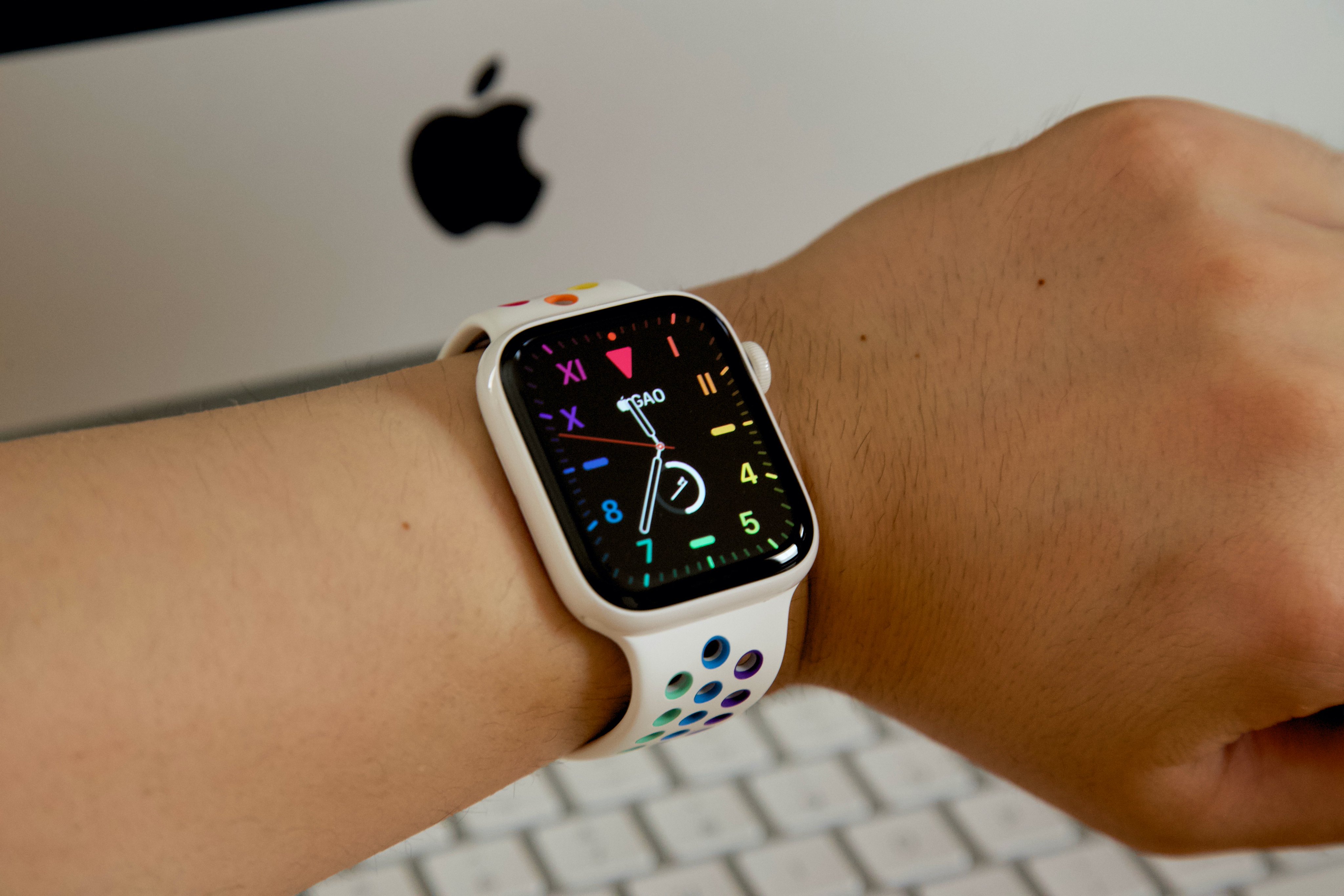 Apple Watch Nikeスポーツバンド プライド PRIDE 40mm www.vetrepro.fr