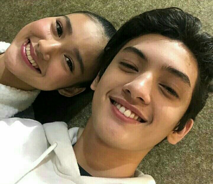 KapamilyaStars1's tweet photo. Day 11: Idol in white
#Karseth
#KarinaBautista #SethFedelin https://t.co/T5KScG4iEc