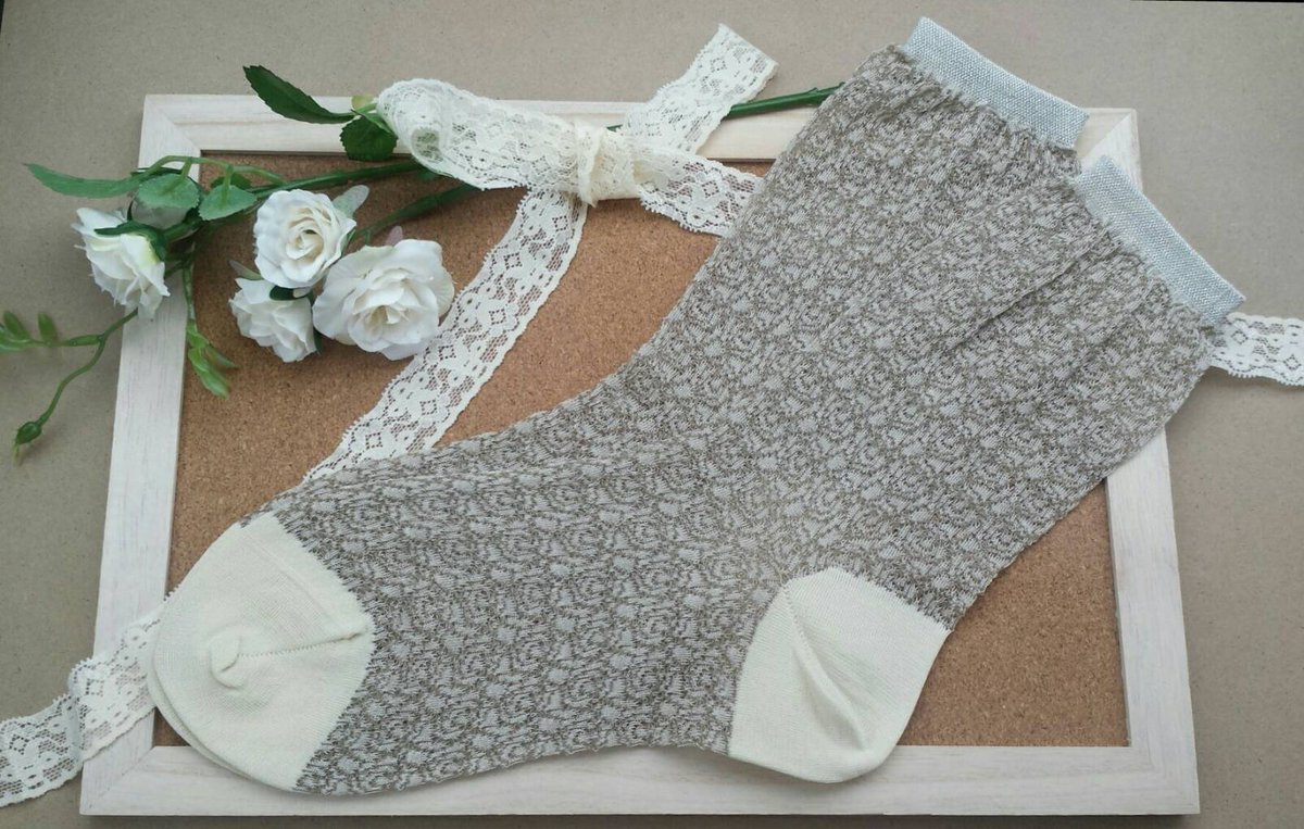 福助 公式 Auf Twitter 福助スタッフレビュー 綿混 コード柄 スパイラル クルー丈ソックス やさしい肌触りで透け感のある薄手素材なので パンプス にも これからの季節はサンダルにもおすすめです プラーレ松戸店 シアー感 きれいめ靴下 福助靴下