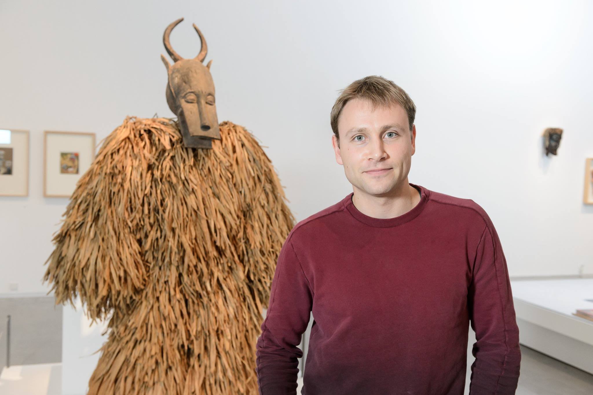 バブリーナ ヴォルフガングを演じてるドイツの俳優マックス リーメルトがこの作品の最推しなんですけど 彼のインスタ見てたら私と共演してた T Co C63y3cvklz Twitter