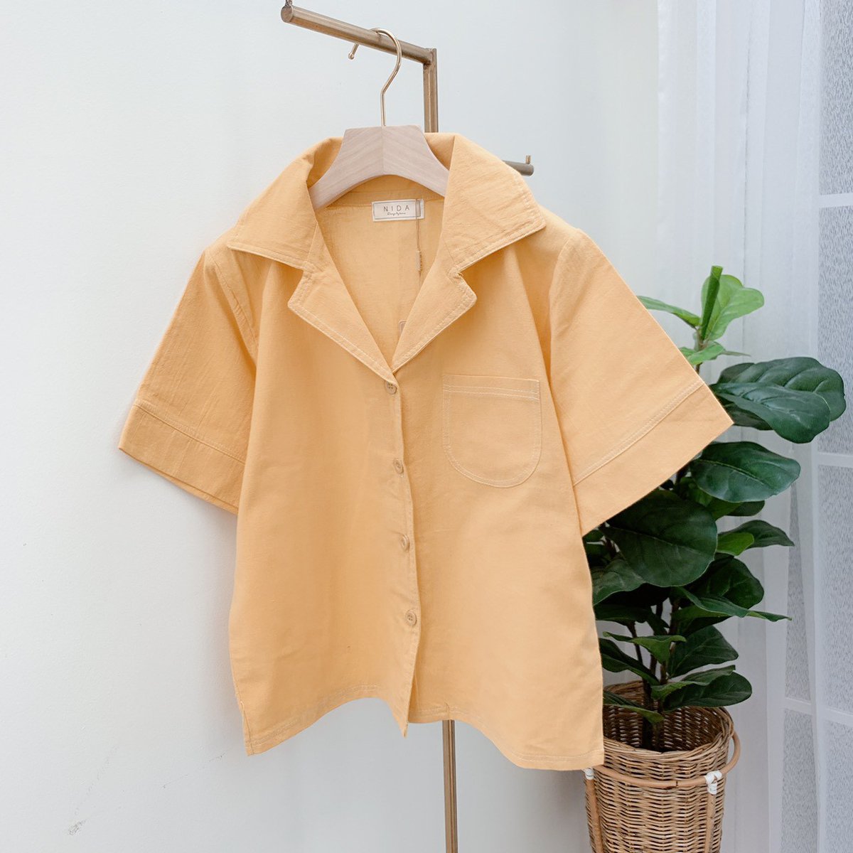 fouruclothes's tweet photo. ♡ พร้อมส่ง 🥞✨
เสื้อคอปกฮาวายแต่งด้ายคู่ เนื้อผ้าฝ้าย ♡♡
🥨 อก40" ยาว25"
♡ 190-. ♡
#fouruclothes #เสื้อผ้าสไตล์เกาหลี #เสื้อผ้าแฟชั่นเกาหลี #เสื้อผ้าเกาหลี #เสื้อผ้าพร้อมส่ง #เสื้อผ้าแฟชั่น #พรีออเดอร์เกาหลี https://t.co/QX4jDw5xp5