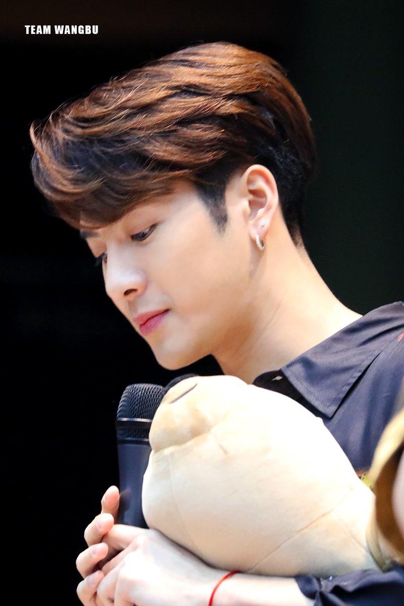 teamwangbu's tweet photo. 520🧡

[HQ] 190602 잭슨
#잭슨 #王嘉尔 #JacksonWang #GOT7 #갓세븐 #TEAMWANGBU @JacksonWang852 https://t.co/kN2a1iZ08g