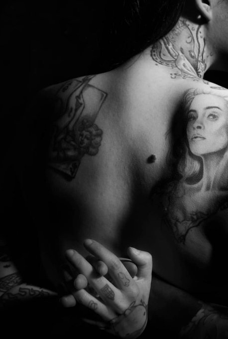 👀 https://t.co/oSyCiGRoaj<a href="/tag/humpday"class="tags"><span>#humpday</span></a>