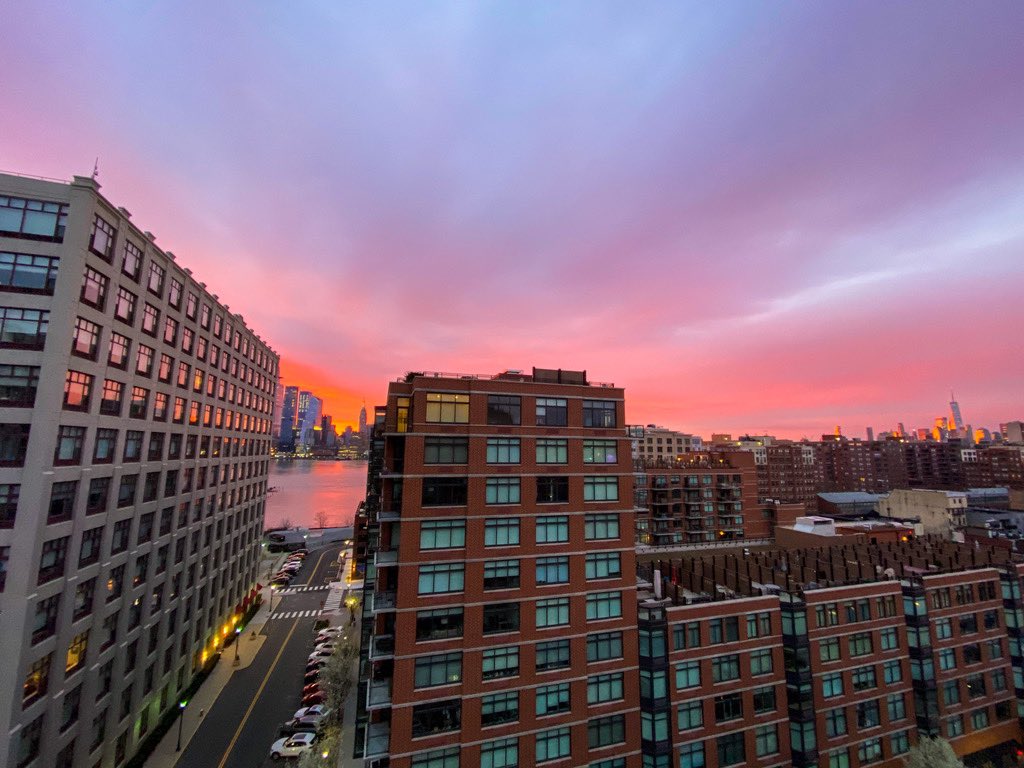 TotallyHoboken's tweet photo. Just listed! 1450 Washington St #1107, Hoboken - Spacious &amp; bright corner 2bd/2ba + balcony w/direct NYC and Hudson River views.
• 24-Hour Doorman
• Private Gym
• Weekday PATH Shuttle
• Rooftop Pool &amp; Lounge
• Children’s Playroom
https://t.co/jKBvW84xof https://t.co/DBipIYBwfi