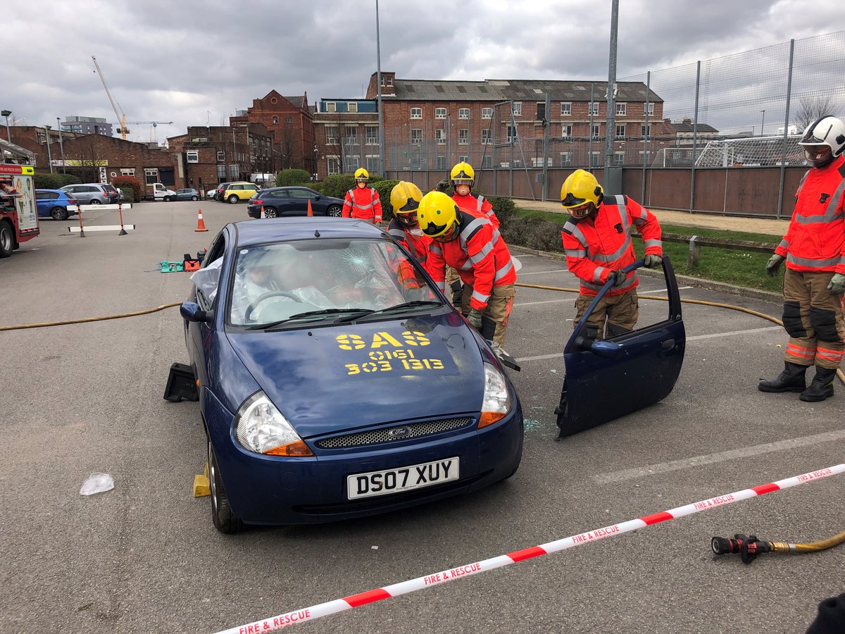WorkReadyTMC's tweet photo. From the archives: Manchester Fire and Rescue team talking about driver safety with our Public Service students. #workready #tmcworkready https://t.co/oBVQk6gnEK