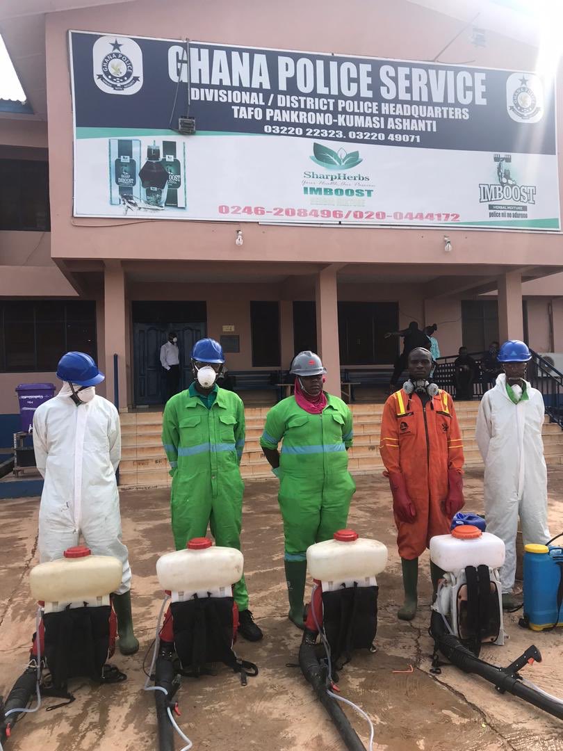 adarkus3737's tweet photo. Fumigation and Disinfection exercise at Tafo Pankrono Divisional / District office. #Zoomlion @ZoomlionLtd @Ghanapolice2 https://t.co/vlrP7P5Yfn