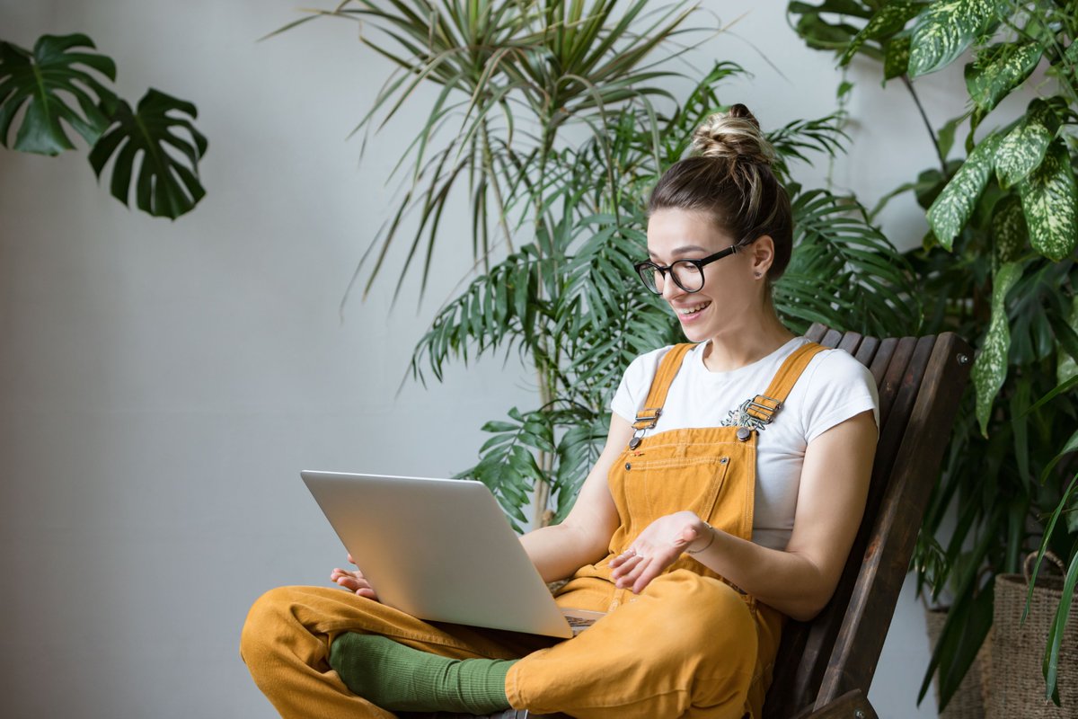 ApplytoOxbridge's tweet photo. Oxbridge Applications is running free virtual lectures and workshops throughout the Spring and Summer. Register for free access and to reserve your place. #webinars #oxbridge #onlinelearning 
https://t.co/q38ZH77F58 https://t.co/BuuS6Fgu41